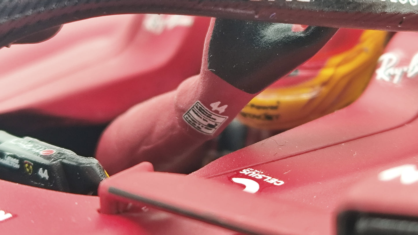 Looksmart Ferrari SF-23 Lewis Hamilton Fiorano First Test 2025 1/18 LS18F1073