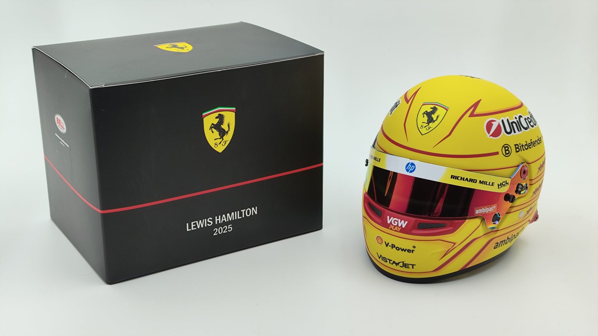 bell ferrari helmet Bell Mini Helmet Lewis Hamilton Ferrari F1 2025 1/2 4100414 – racepassionstore