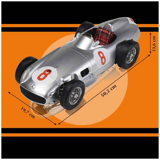 IXO Diamond 8 Mercedes W196 R n°8 Juan Manuel Fangio 1954-55 F1 World Champion 1/8 IXO-003