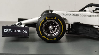 Spark AlphaTauri AT01 Honda Pierre Gasly 2020 Italian GP Winner 1/18 18S487