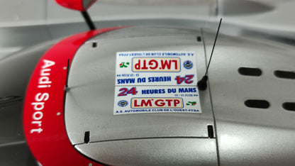 Spark Audi R8C N°9 24H Le Mans 1999 Audi Sport UK 1/18 18S339