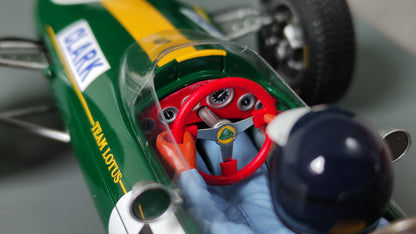 Spark Lotus 33 Jim Clark winner British GP 1965 1/18 18S416
