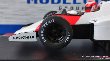 Model Car Group Mclaren TAG MP4/2b Niki Lauda 1985 winner Dutch GP 1/18 MCG18607F