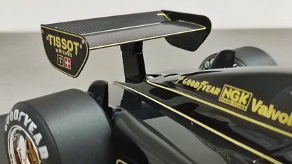 GP Replicas JPS Lotus Ford 91 Elio de Angelis 1982 1/18 GP066A