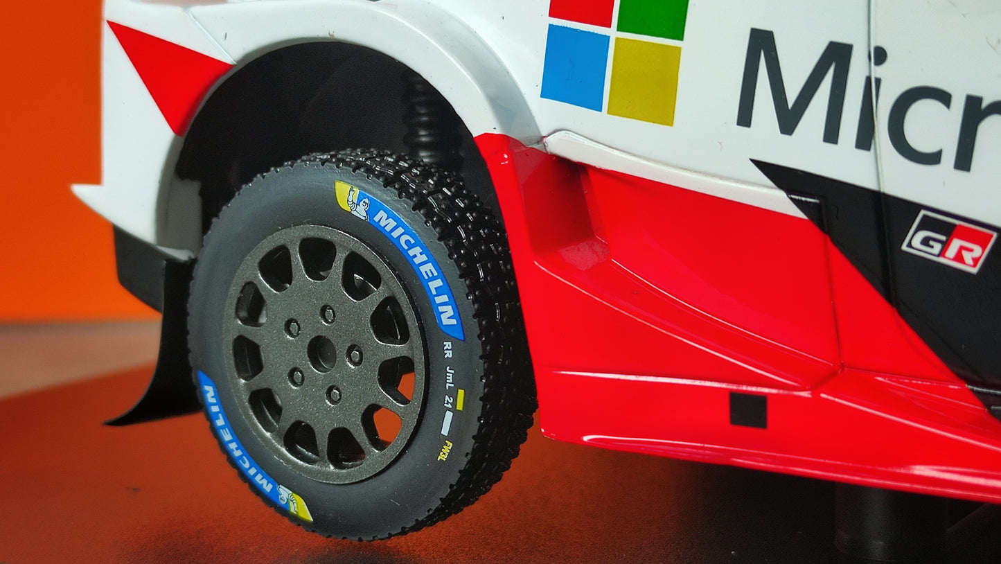 IXO Toyota Yaris WRC Ott Tanak 2019 Rally Sweden winner 1/18 RMC039A