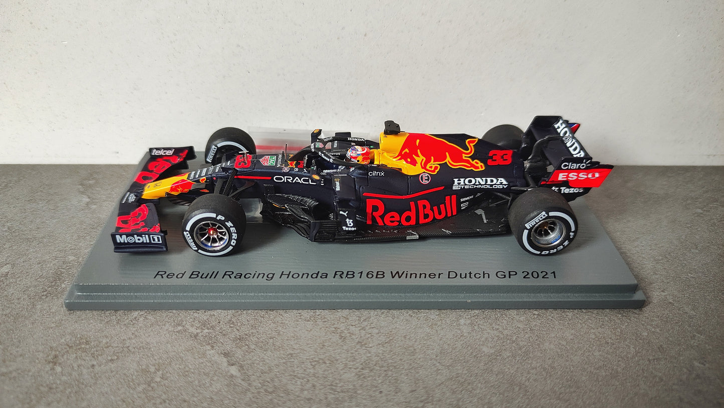 Spark Red Bull Honda RB16B Max Verstappen Winner Dutch GP 2021 F1 Worldchampion 1/43 S7686