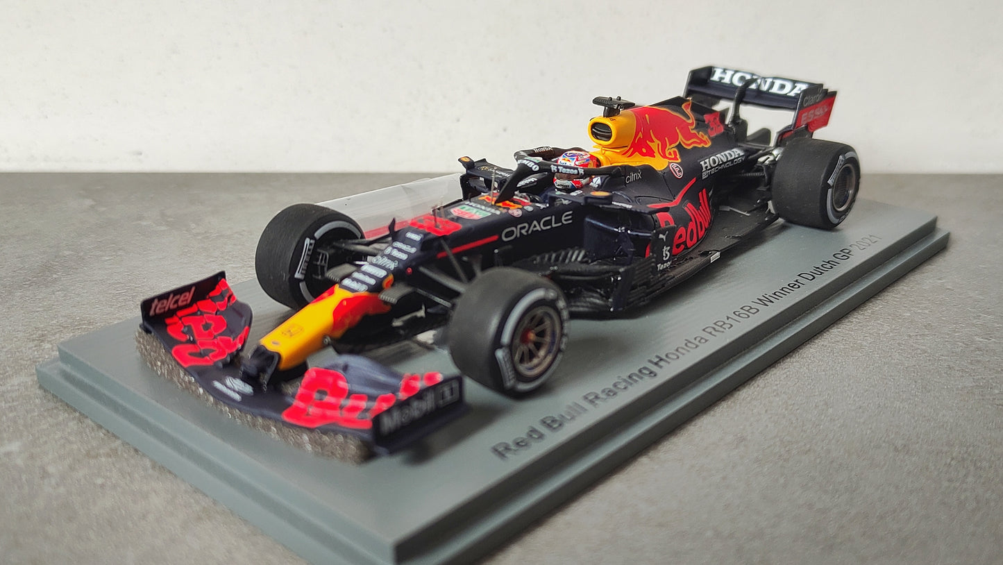 Spark Red Bull Honda RB16B Max Verstappen Winner Dutch GP 2021 F1 Worldchampion 1/43 S7686