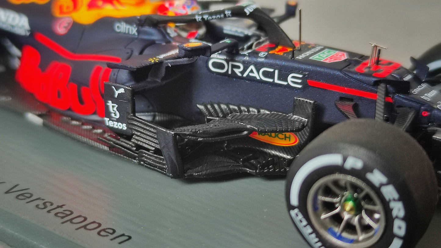 Spark Red Bull Honda RB16B Max Verstappen Winner Dutch GP 2021 F1 Worldchampion 1/43 S7686