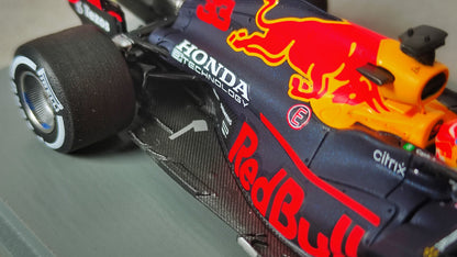 Spark Red Bull Honda RB16B Max Verstappen Winner Dutch GP 2021 F1 Worldchampion 1/43 S7686