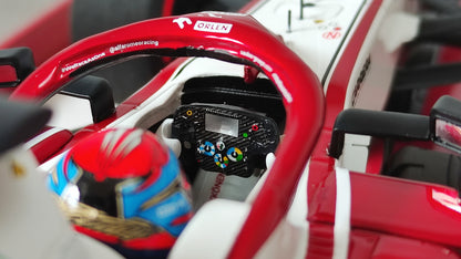 Minichamps Alfa Romeo Ferrari C41 Kimi Raikkonen 2021 Bahrain GP 1/18 Limited Edition 150 pcs.