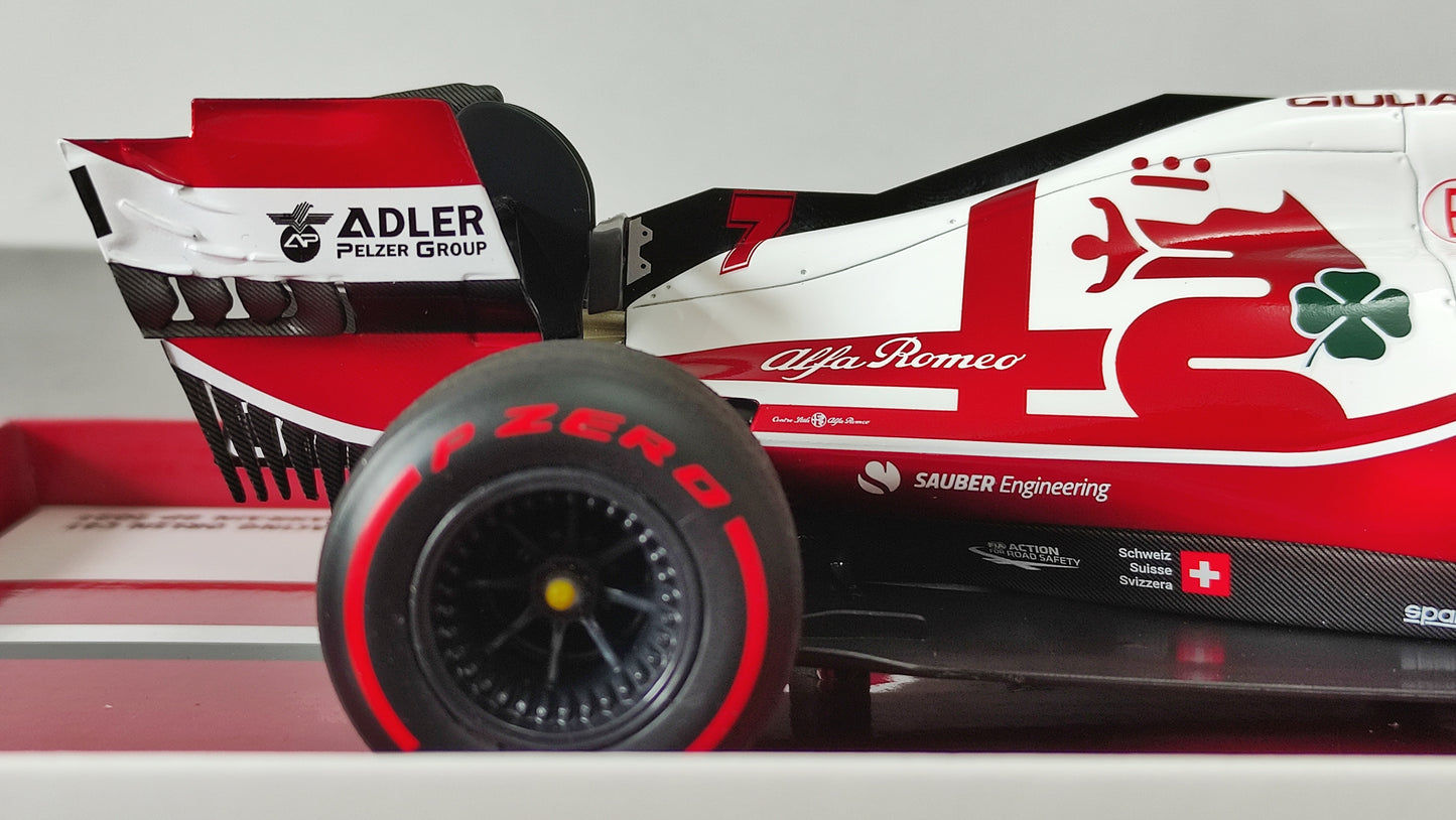 Minichamps Alfa Romeo Ferrari C41 Kimi Raikkonen 2021 Bahrain GP 1/18 Limited Edition 150 pcs.
