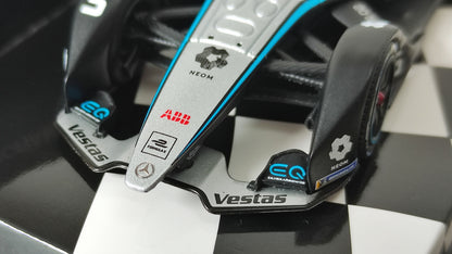 Minichamps Mercedes EQ Formula E Stoffel Vandoorne 1/43 Season 8