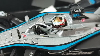 Minichamps Mercedes EQ Formula E Stoffel Vandoorne 1/43 Season 8