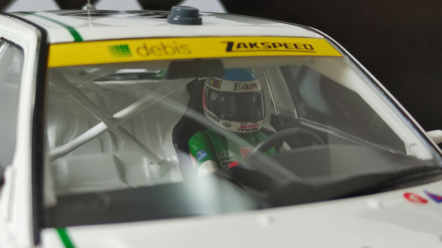 Minichamps Zakspeed Mercedes 190E Evo2 DTM Michael Schumacher 1991 1/18