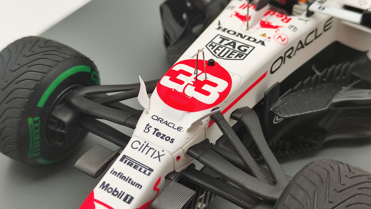 Spark Red Bull Honda RB16b Max Verstappen Turkish GP F1 World Champion 2021 1/18 18S605