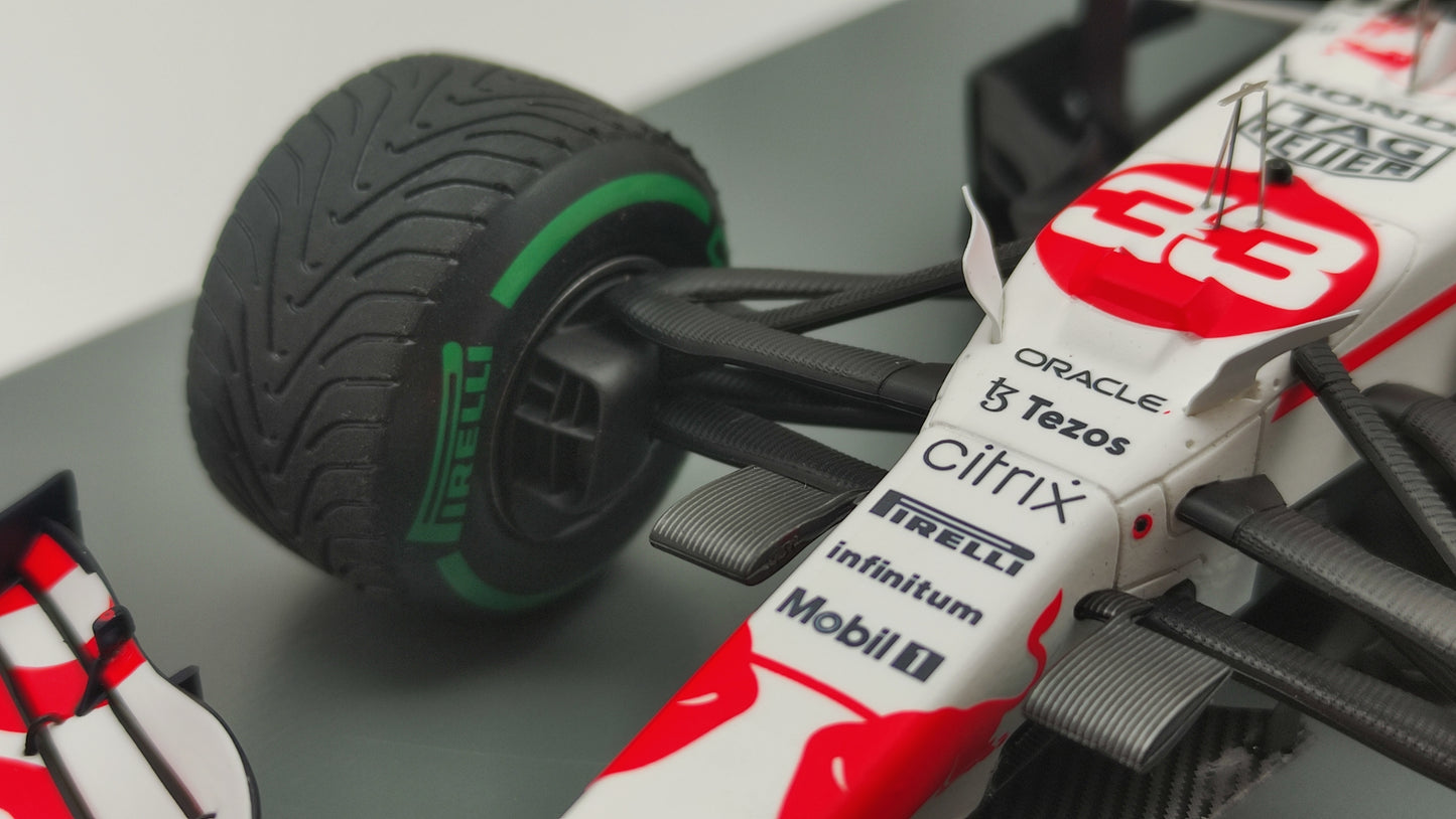 Spark Red Bull Honda RB16b Max Verstappen Turkish GP F1 World Champion 2021 1/18 18S605