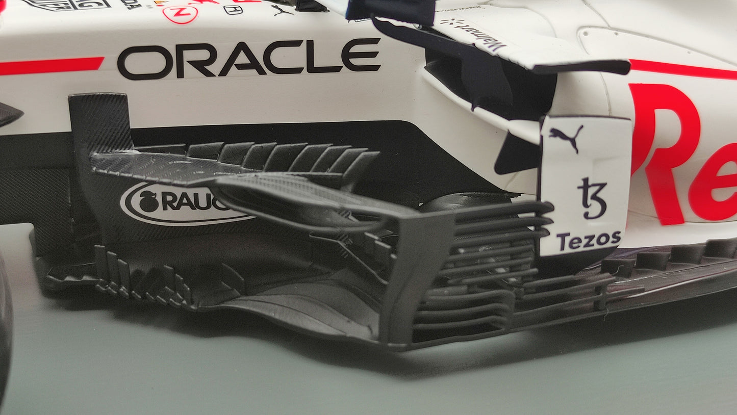 Spark Red Bull Honda RB16b Max Verstappen Turkish GP F1 World Champion 2021 1/18 18S605