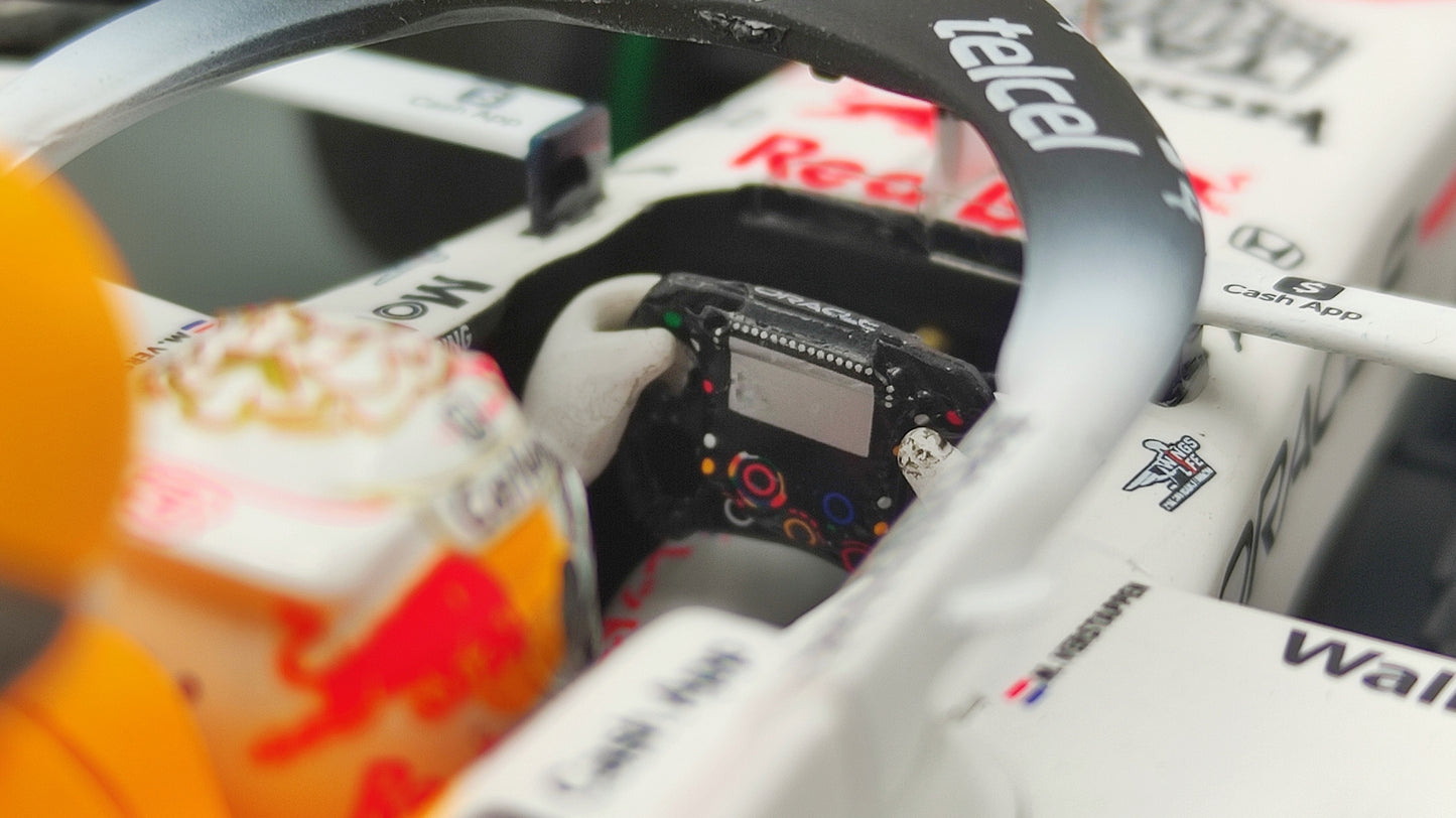 Spark Red Bull Honda RB16b Max Verstappen Turkish GP F1 World Champion 2021 1/18 18S605