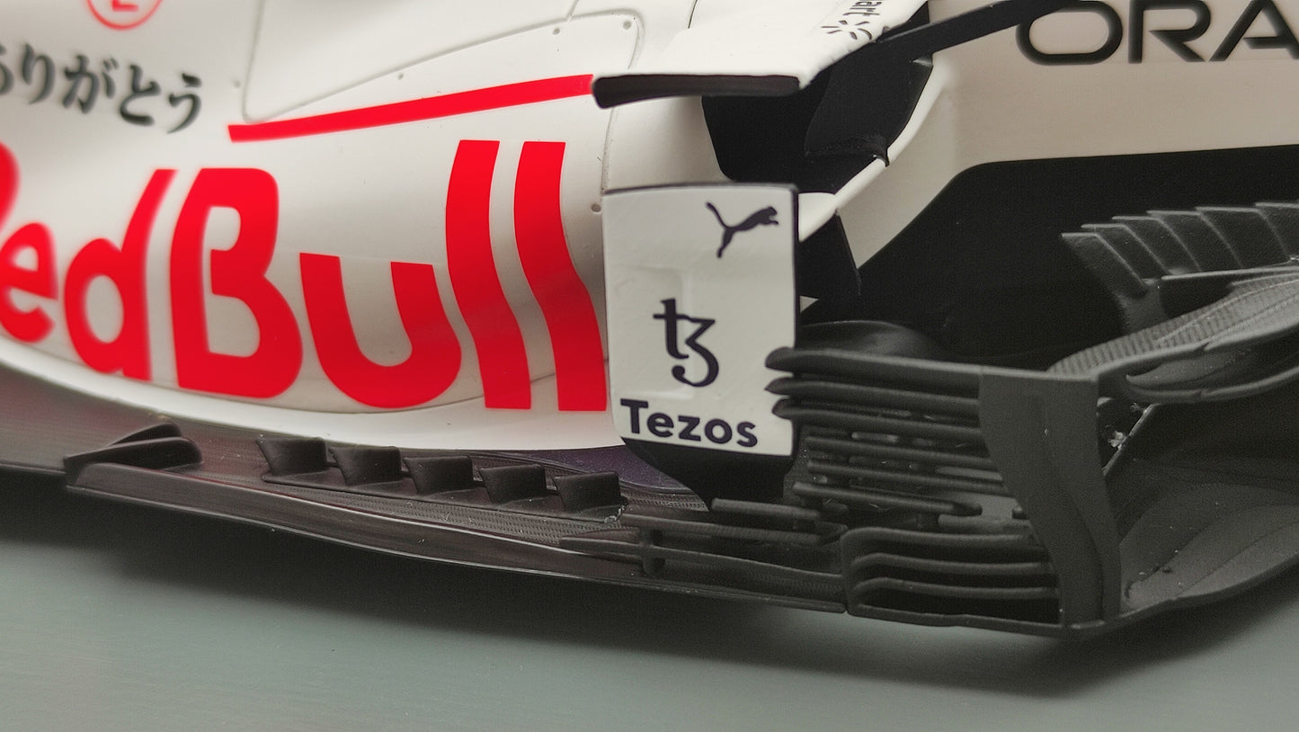 Spark Red Bull Honda RB16b Max Verstappen Turkish GP F1 World Champion 2021 1/18 18S605