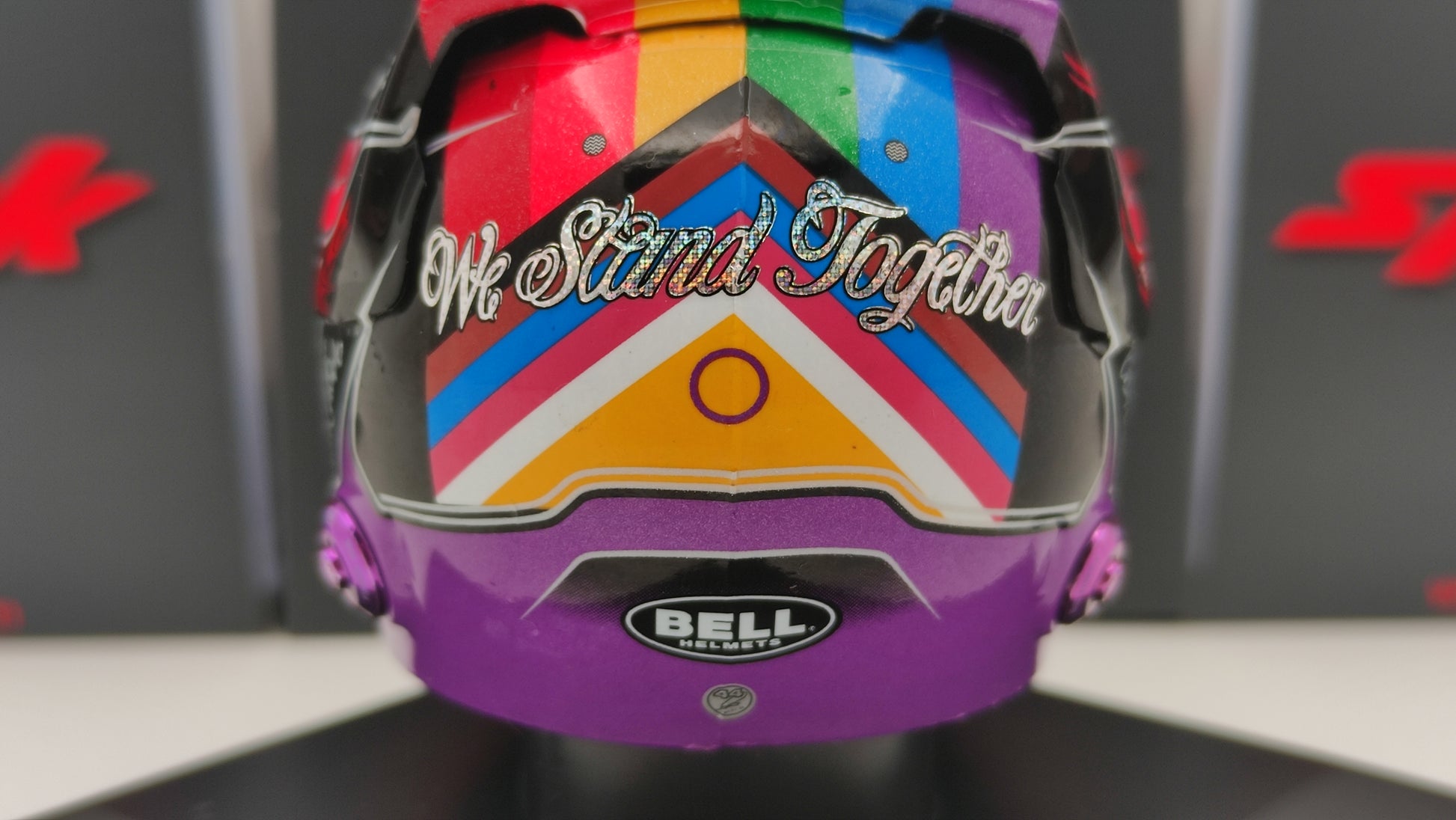 Spark Bell Helmet Lewis Hamilton Mercedes Abu Dhabi GP 2021 1/5 