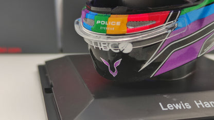 Spark Bell Helmet Lewis Hamilton Mercedes Abu Dhabi GP 2021 1/5 5HF070