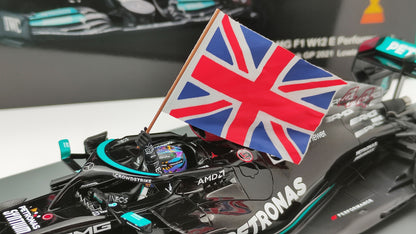 Spark AMG Mercedes W12 Lewis Hamilton 2021 British GP winner 1/18 18S599