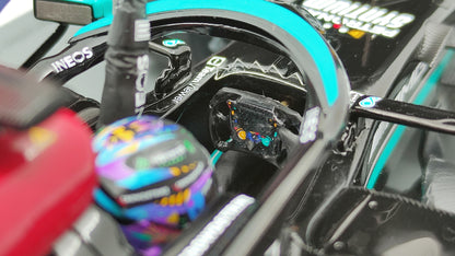 Spark AMG Mercedes W12 Lewis Hamilton 2021 British GP winner 1/18 18S599