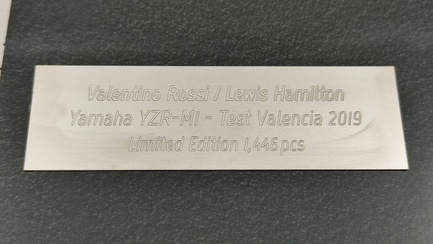 Minichamps Moto GP Yamaha YZR-M1 2 bike set Valentino Rossi Lewis Hamilton 1/12 Valencia 2019 Limited Edition 1446 pcs.