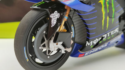 Minichamps Moto GP Yamaha YZR-M1 2 bike set Valentino Rossi Lewis Hamilton 1/12 Valencia 2019 Limited Edition 1446 pcs.