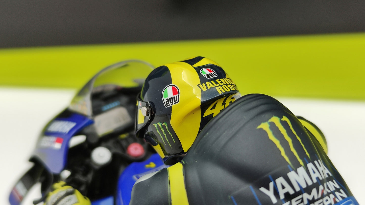 Minichamps Moto GP Yamaha YZR-M1 2 bike set Valentino Rossi Lewis Hamilton 1/12 Valencia 2019 Limited Edition 1446 pcs.