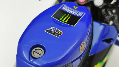 Minichamps Moto GP Yamaha YZR-M1 2 bike set Valentino Rossi Lewis Hamilton 1/12 Valencia 2019 Limited Edition 1446 pcs.