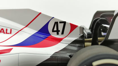 Minichamps Haas F1 VF21 Mick Schumacher Bahrain GP 2021 1/18 Limited Edition 222 pcs.