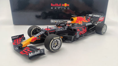Minichamps Red Bull Honda RB16b Abu Dhabi GP Winner Max Verstappen 1/18 1102017733