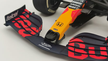 Minichamps Red Bull Honda RB16b Abu Dhabi GP Winner Max Verstappen 1/18 1102017733