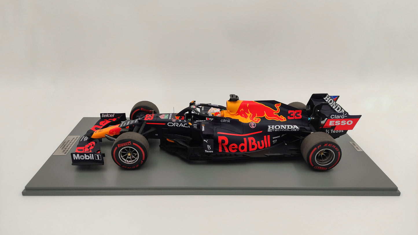 Spark Red Bull Honda RB16b Max Verstappen Winner Abu Dhabi GP 2021 1/12 F1 World Champion 12S032