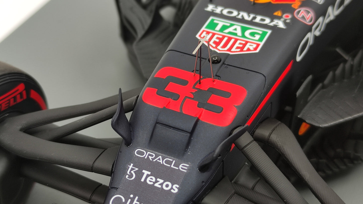 Spark Red Bull Honda RB16b Max Verstappen Winner Abu Dhabi GP 2021 1/12 F1 World Champion 12S032