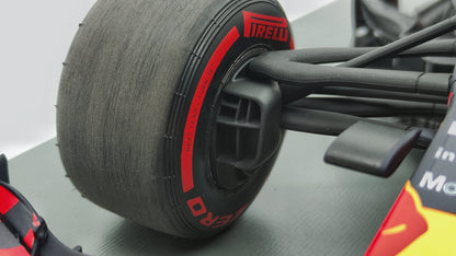 Spark Red Bull Honda RB16b Max Verstappen Winner Abu Dhabi GP 2021 1/12 F1 World Champion 12S032