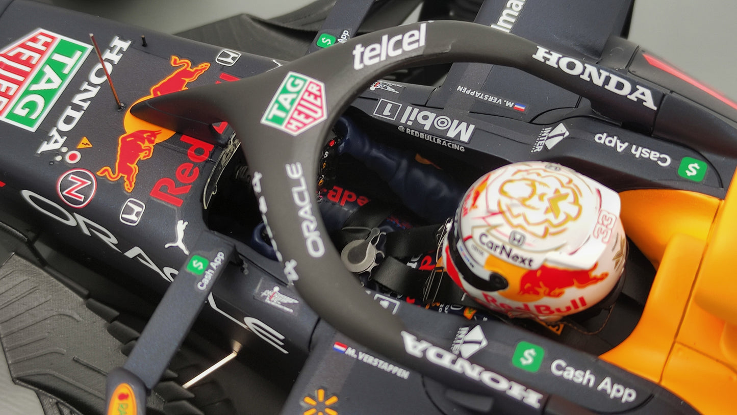 Spark Red Bull Honda RB16b Max Verstappen Winner Abu Dhabi GP 2021 1/12 F1 World Champion 12S032