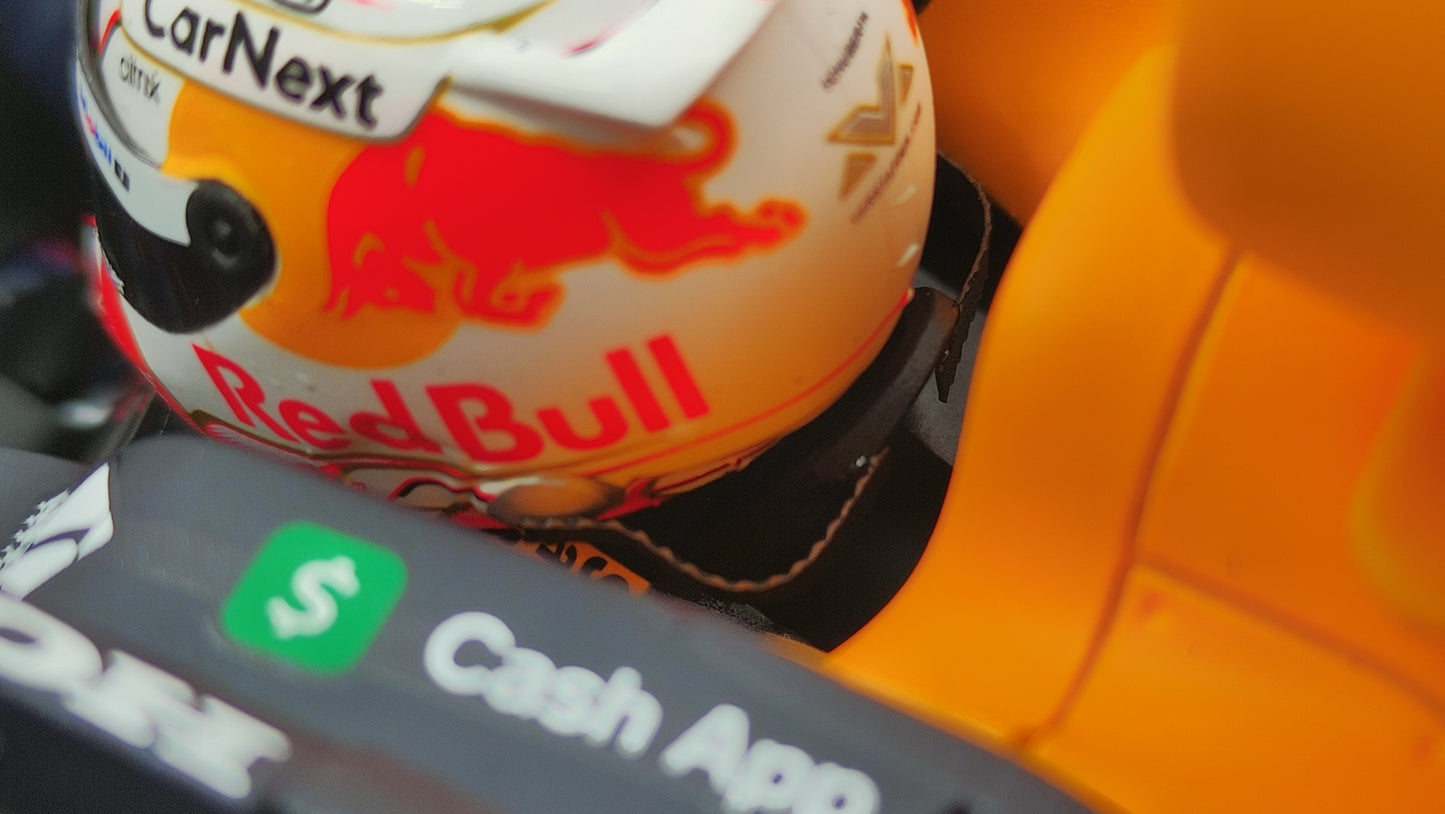 Spark Red Bull Honda RB16b Max Verstappen Winner Abu Dhabi GP 2021 1/12 F1 World Champion 12S032