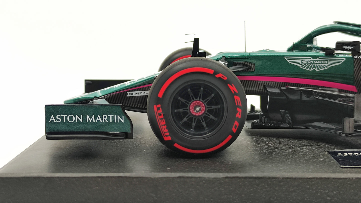 Minichamps Aston Martin AMR21 Sebastian Vettel 2nd Azerbaijan GP 1/18 117210705