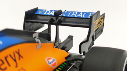 Spark Mclaren MCL35m Daniel Ricciardo Italian GP Winner 2021 1/18 18S602