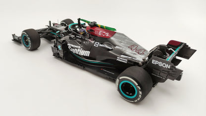 Minichamps AMG Mercedes W12 Lewis Hamilton 2021 Brazilian GP winner 1/18 113212044