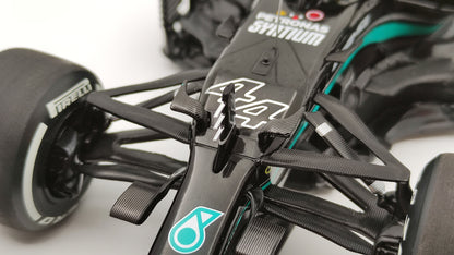 Minichamps AMG Mercedes W12 Lewis Hamilton 2021 Brazilian GP winner 1/18 113212044