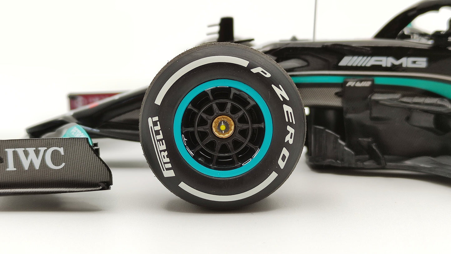 Minichamps AMG Mercedes W12 Lewis Hamilton 2021 Brazilian GP winner 1/18 113212044