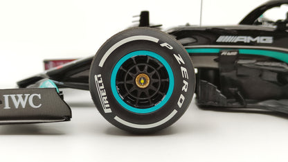 Minichamps AMG Mercedes W12 Lewis Hamilton 2021 Brazilian GP winner 1/18 113212044