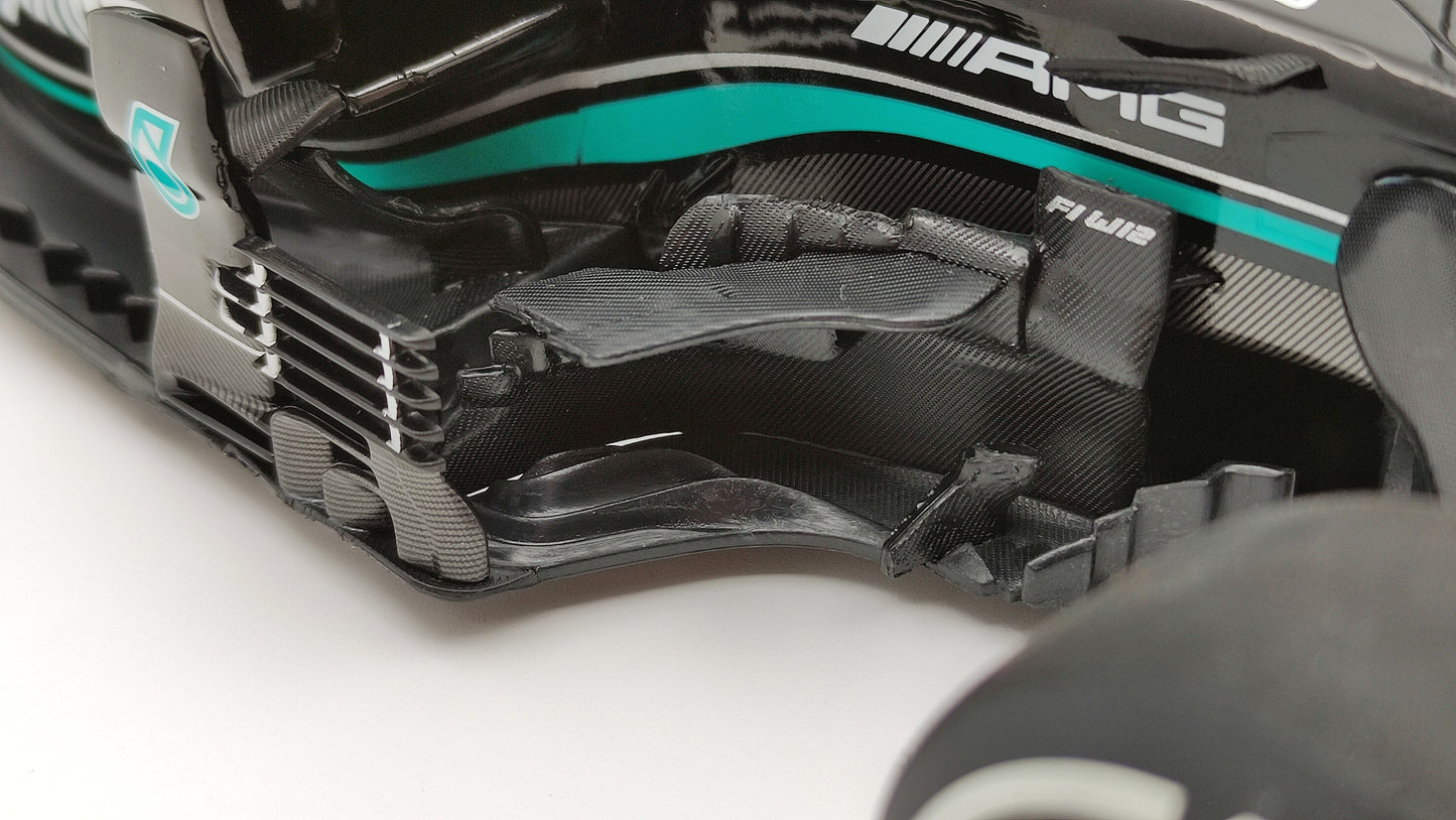 Minichamps AMG Mercedes W12 Lewis Hamilton 2021 Brazilian GP winner 1/18 113212044