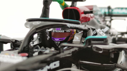 Minichamps AMG Mercedes W12 Lewis Hamilton 2021 Brazilian GP winner 1/18 113212044
