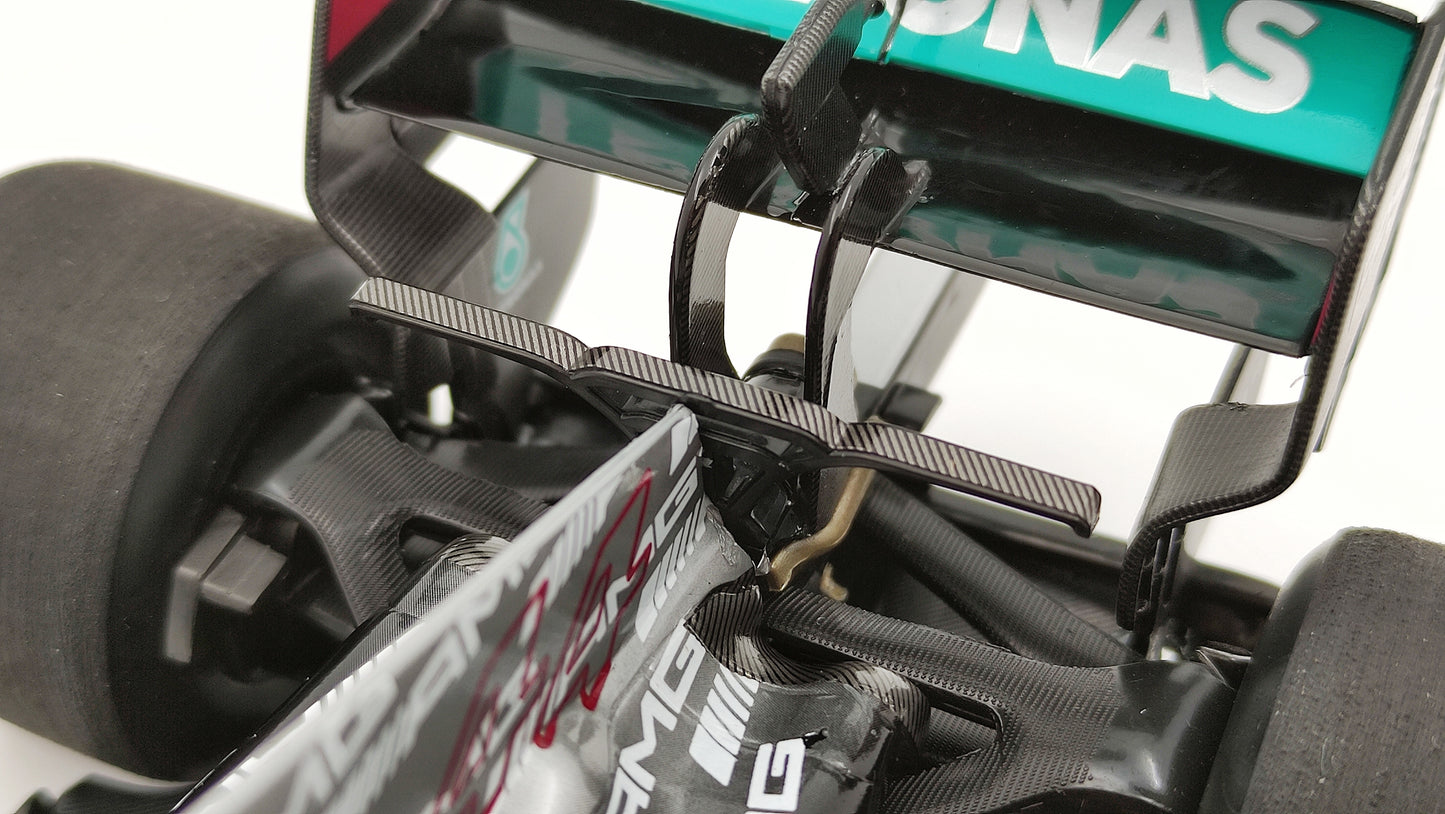 Minichamps AMG Mercedes W12 Lewis Hamilton 2021 Brazilian GP winner 1/18 113212044