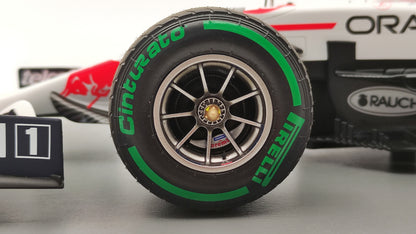 Spark Red Bull Honda RB16b Max Verstappen Turkish GP F1 World Champion 2021 1/12 12S031