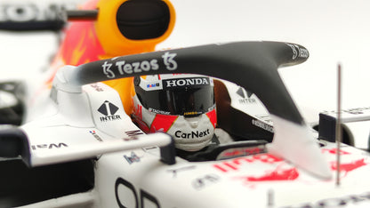 Spark Red Bull Honda RB16b Max Verstappen Turkish GP F1 World Champion 2021 1/12 12S031